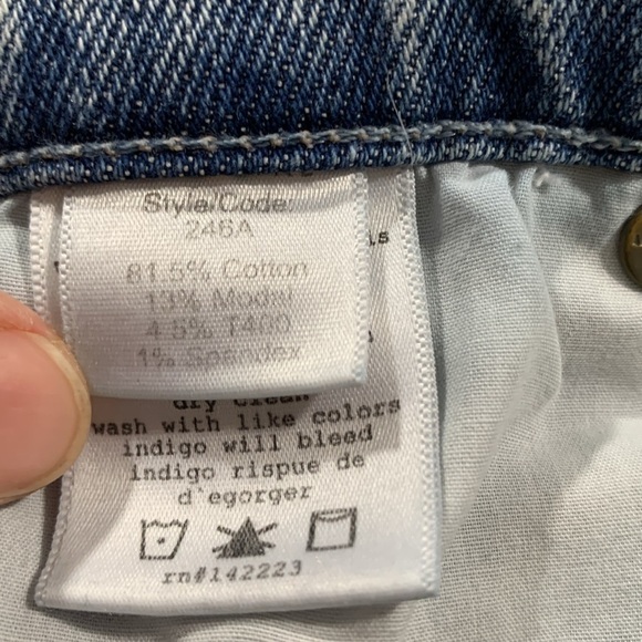 McGuire “Valletta Straight” Light Wash Fringed Hem Straight Crop Jeans size 27 - Picture 12 of 13